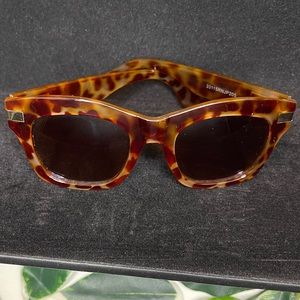 FGX International Women’s Cat-Eye Sunglasses